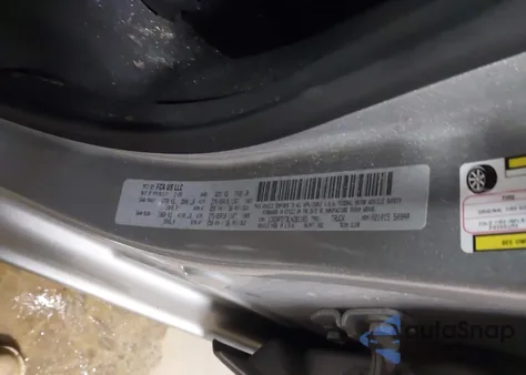 2020 Ram 1500 Laramie 4X4 6'4 Box из США, поврежденный, VIN 1C6SRFDT3LN281165